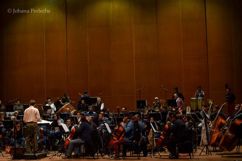 Como broche de oro, Bareto y la Orquesta Sinfónica Nacional interpretaron una psicodelia amazónica singular. 
#Sinfónica #Perú #FiestasPatrias #Bareto

